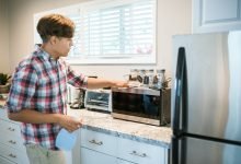 Photo of Advantages and Disadvantages of Using a Microwave Oven