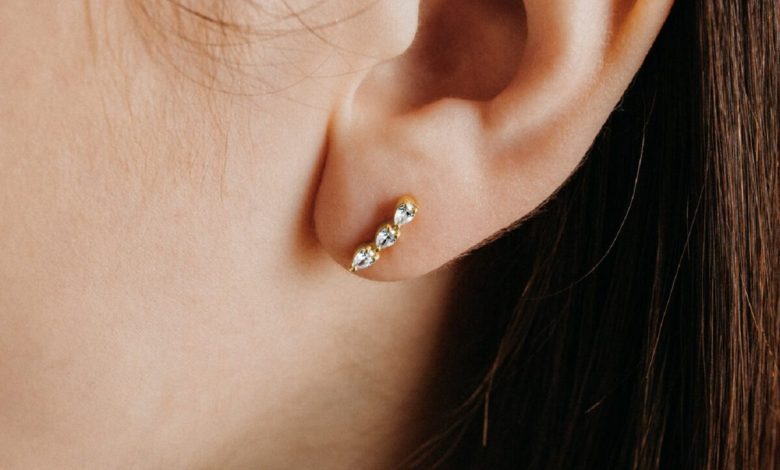 lab-diamond-stud-earrings